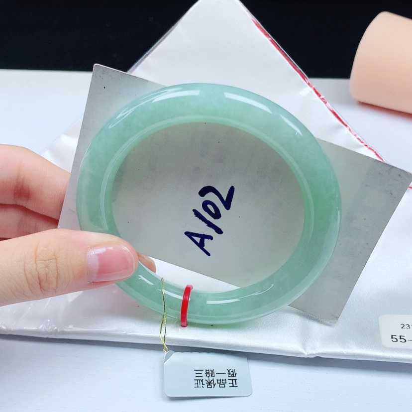 【闪购商品】翡翠手镯（圆镯）未镶嵌天然缅甸a货手镯55