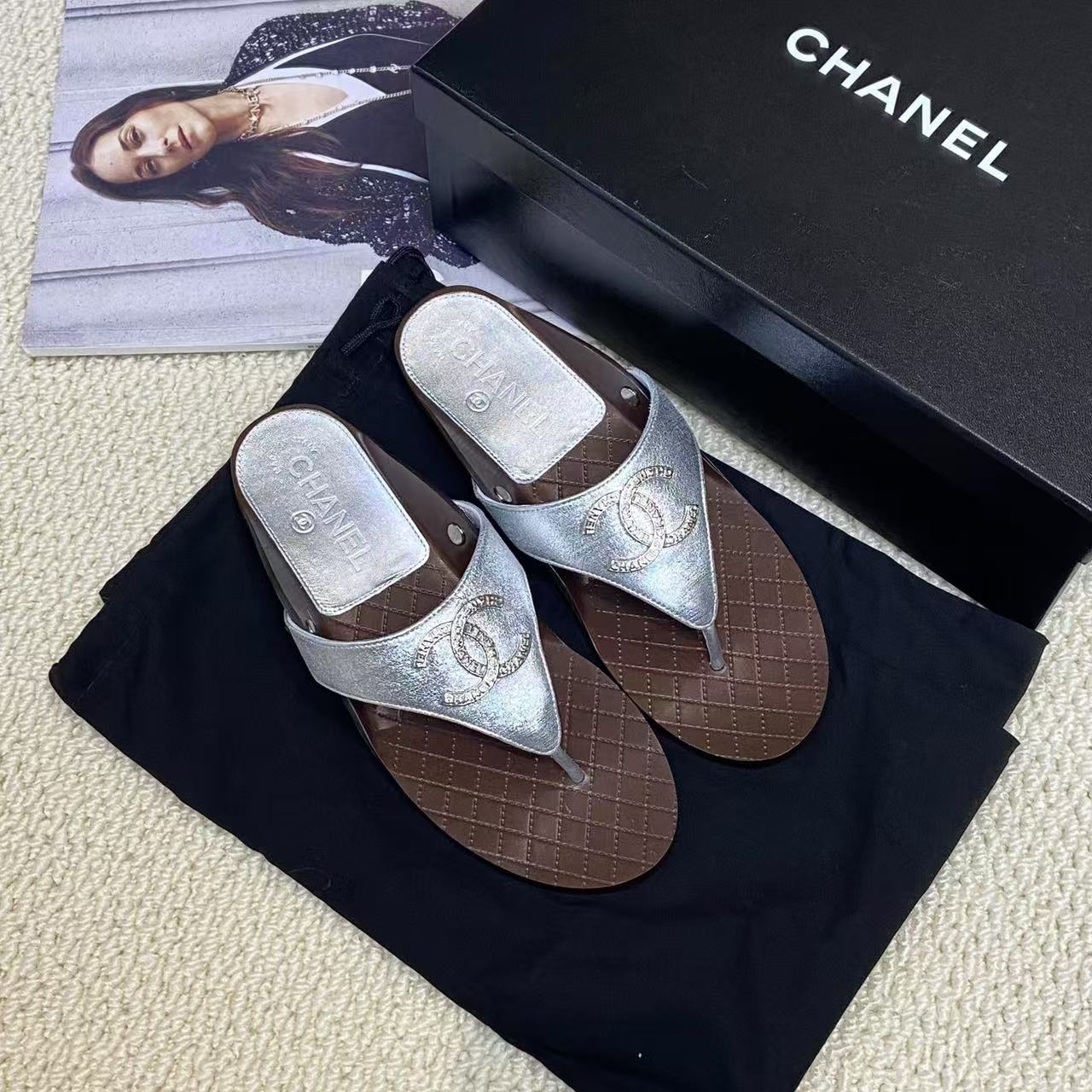 99新 Chanel/香奈儿 壹臻/银拼棕拖鞋37码/ 26166903