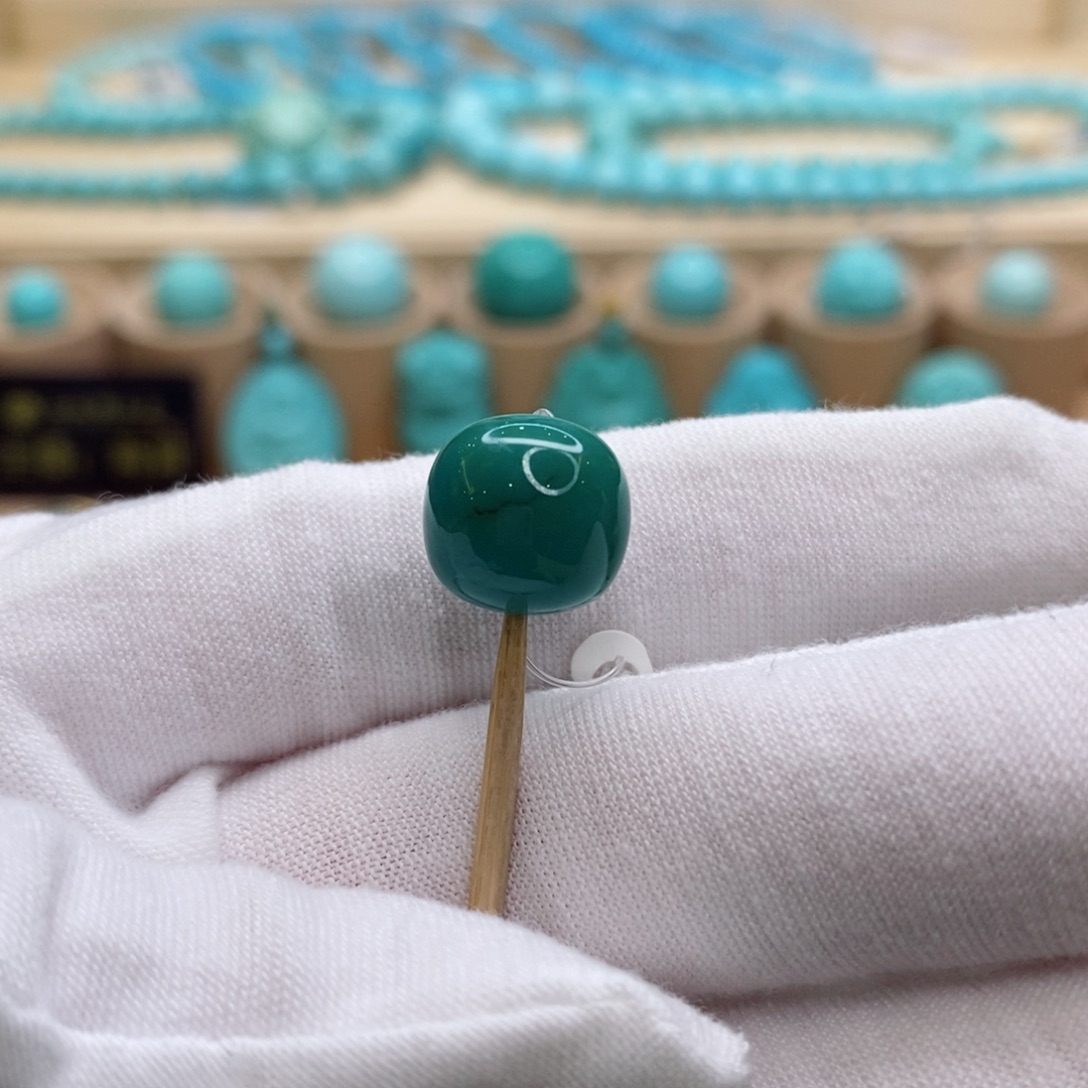 绿松石未镶嵌珠宝奇石11.6mm