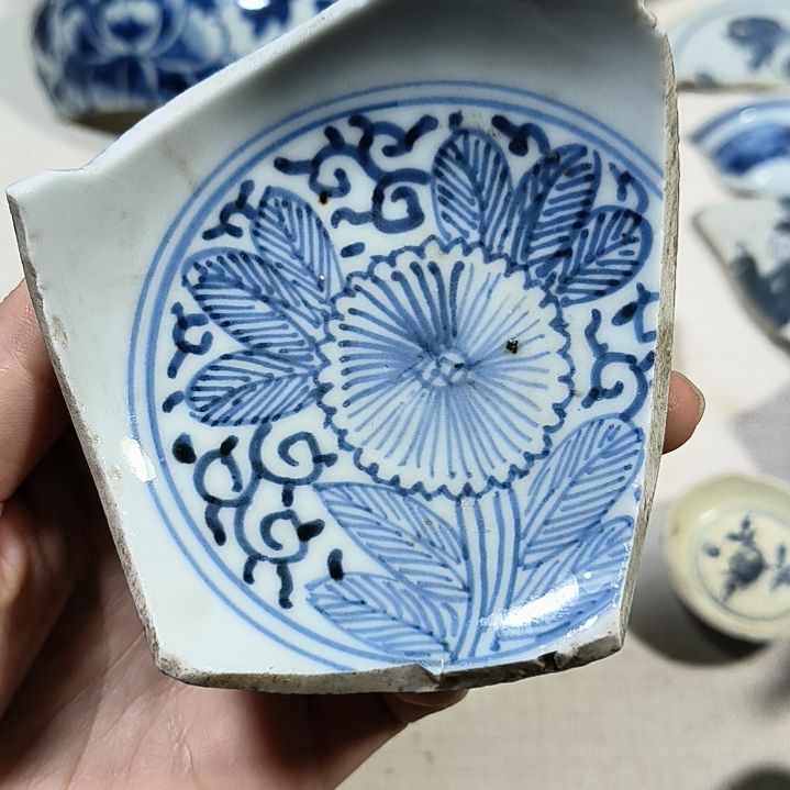 摆件瓷片瓷片瓷片瓷片