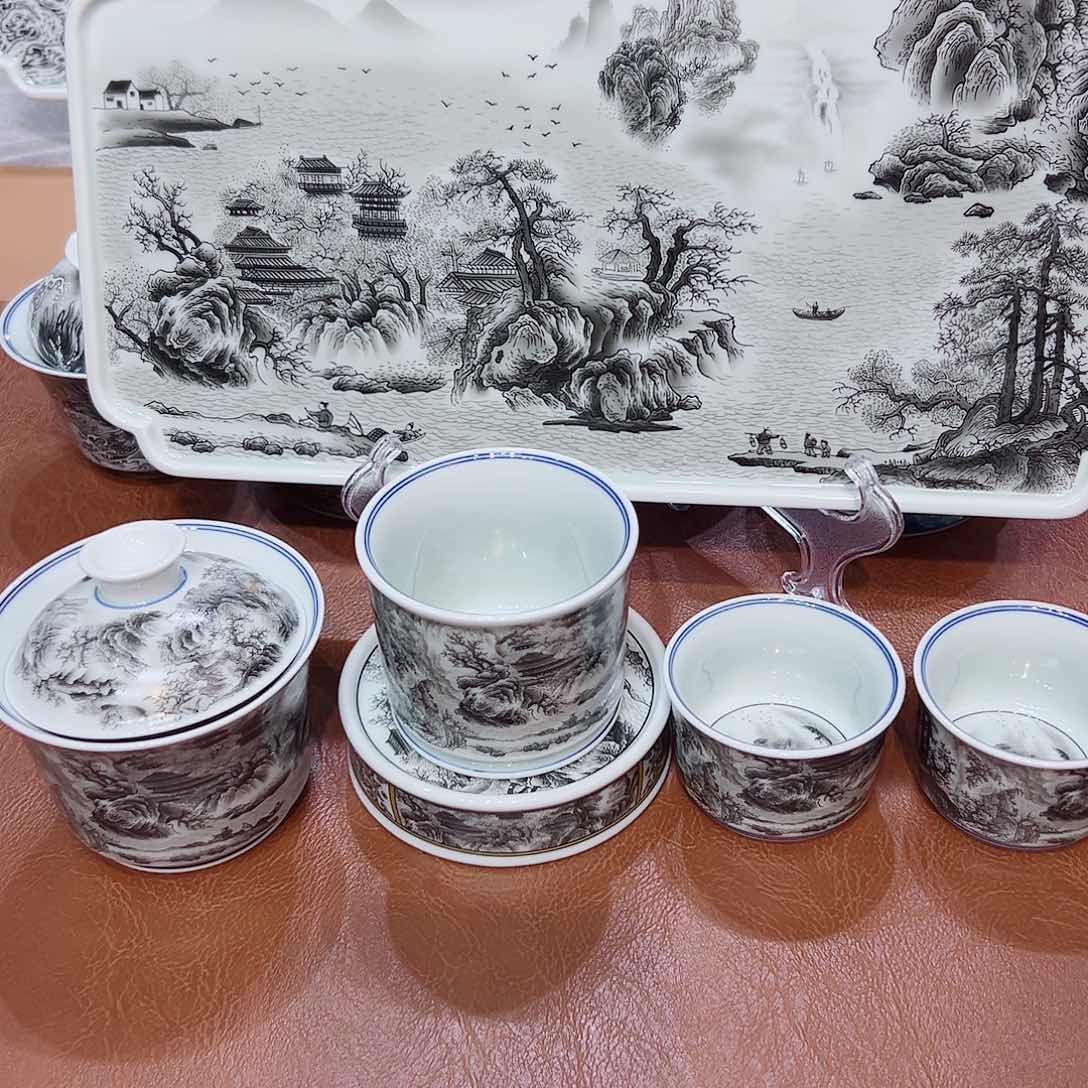 摆件景德镇陶瓷学院等单位联合举办