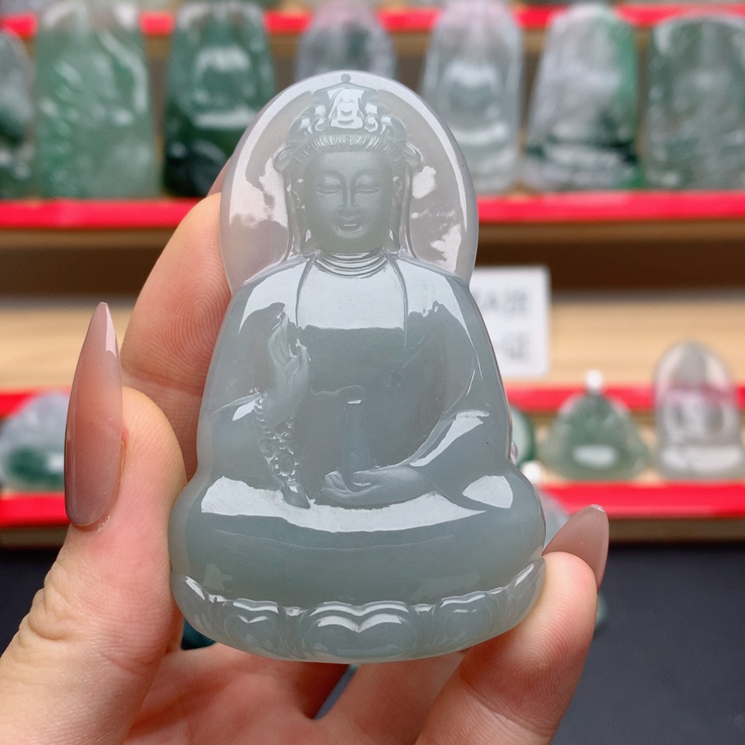 颈饰未镶嵌翡翠素衣