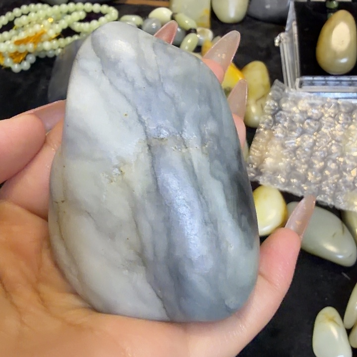 东***4和田玉未镶嵌挂件