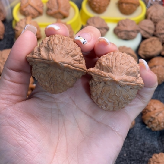 坦***然文玩核桃吊坠4穿山甲