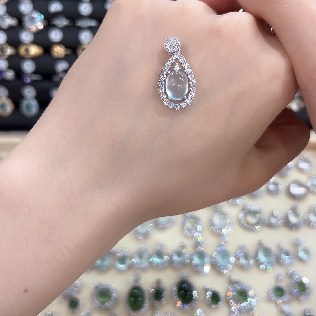 蛇纹石玉银S925镶嵌饰品百*