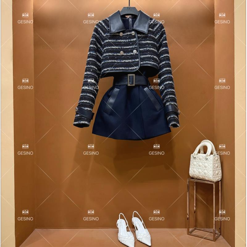 【露】秋冬气质轻奢小香风时尚修身收腰中长款外套 QD-2024932