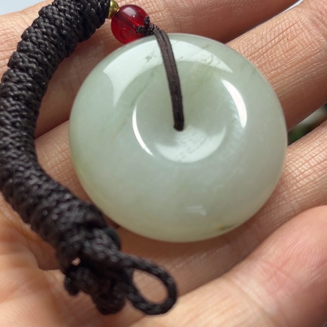 *****查罗石合金颈饰挂件一个一拍