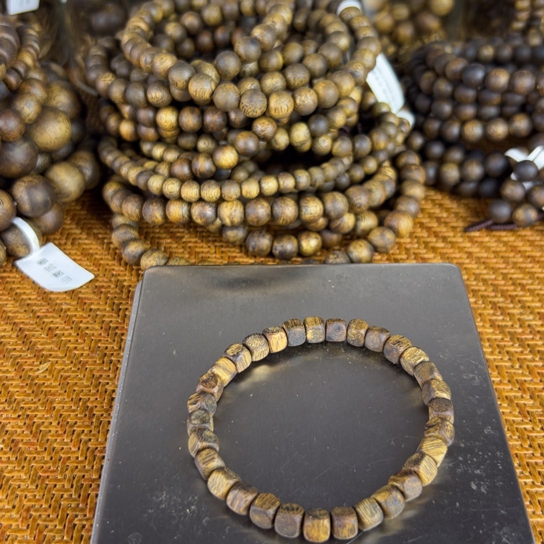 沉香沉香碎屑单圈方糖珠克重3 +