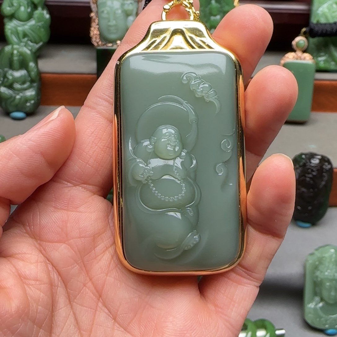 未镶嵌和田玉挂件