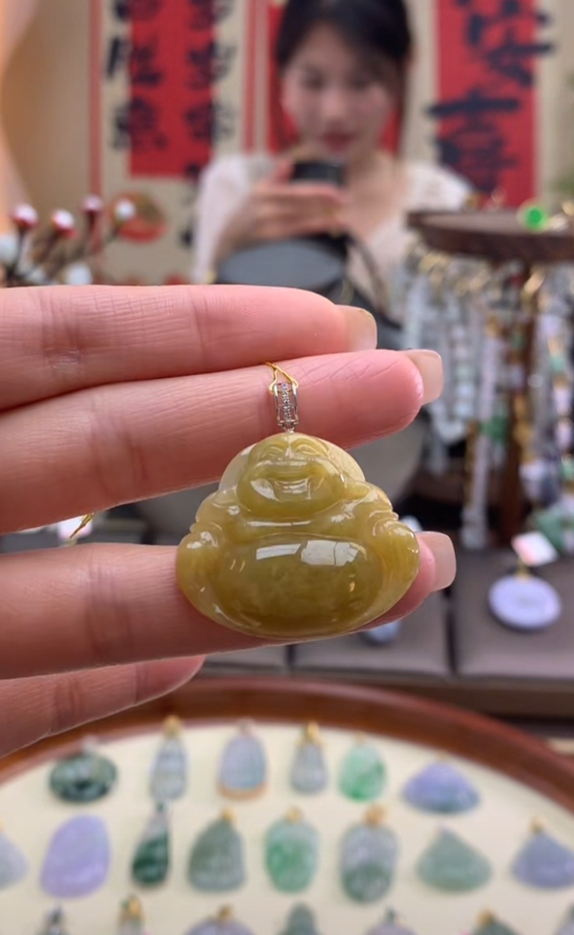 天然a货翡翠吊坠