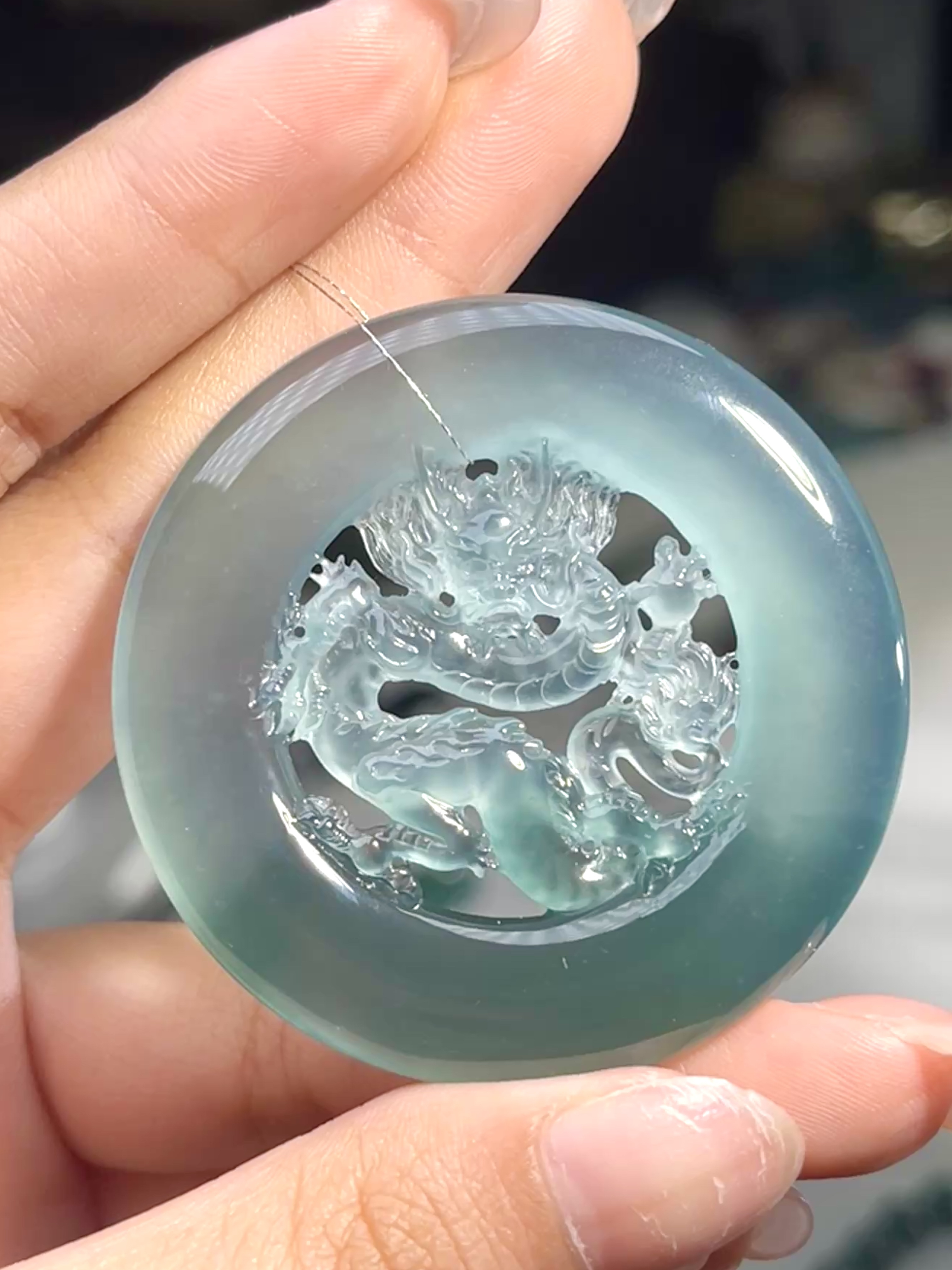 天然A货翡翠龙牌