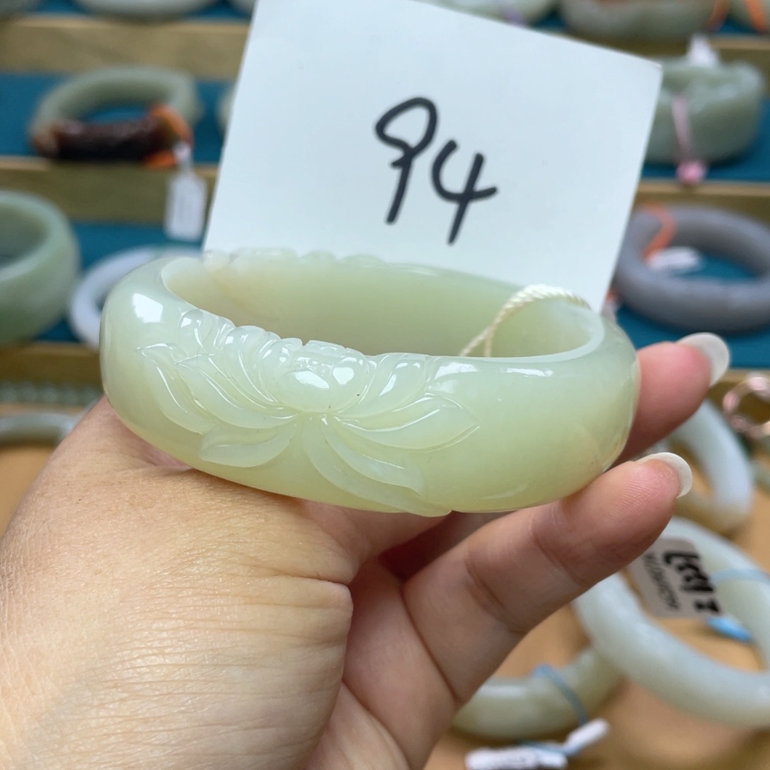 未镶嵌手镯和田玉圈口61