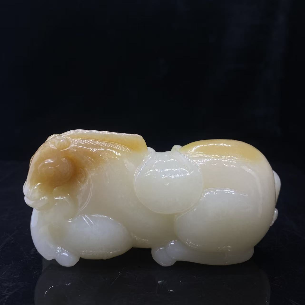 S329  和田玉 EY845022