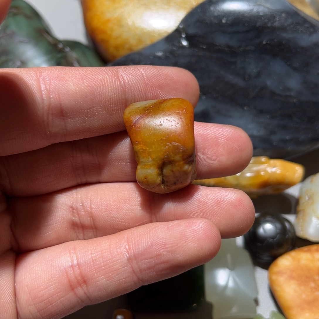 和田玉（子料）未镶嵌挂件