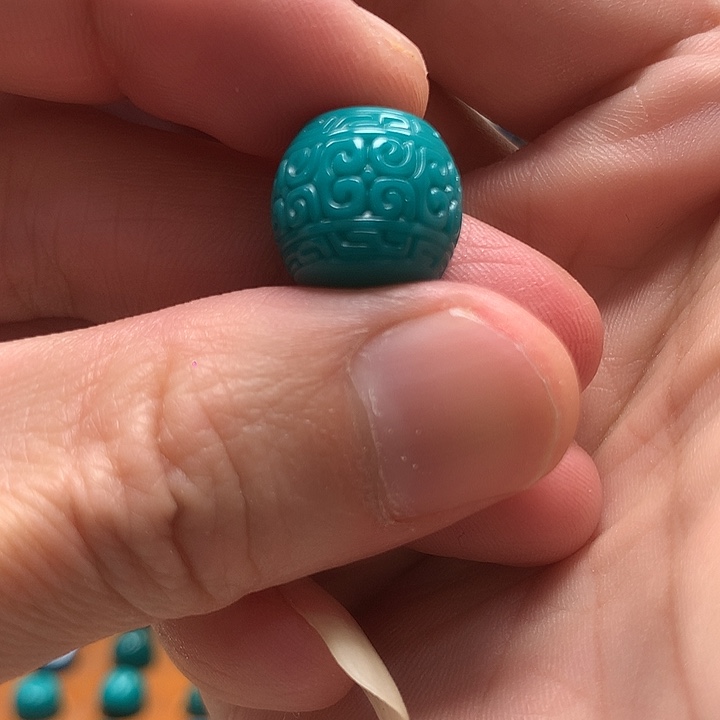 颈饰琉璃果冻色14mm回纹