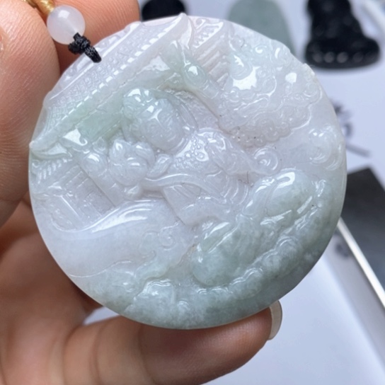 翡翠未镶嵌颈饰翡翠