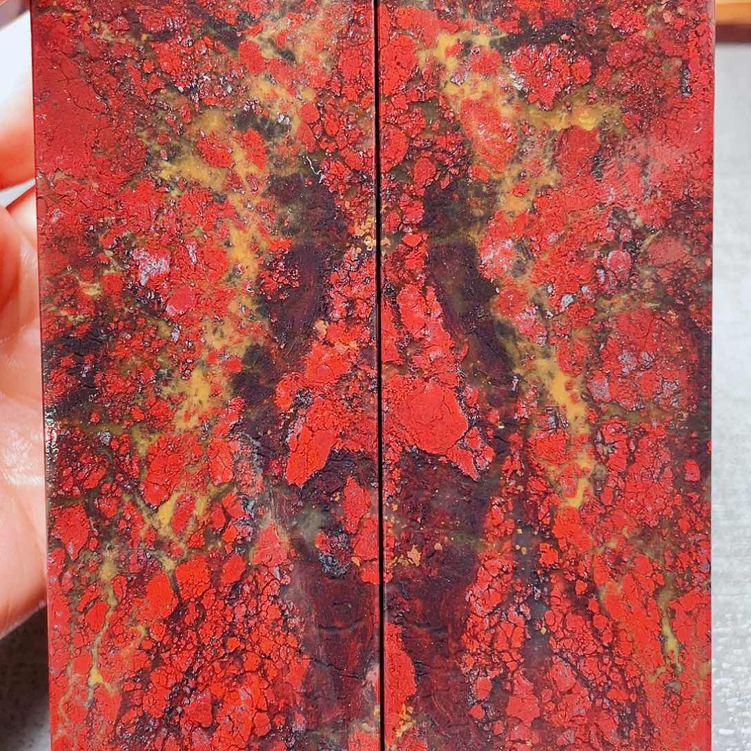 玉桂林鸡血玉印章镇尺43对