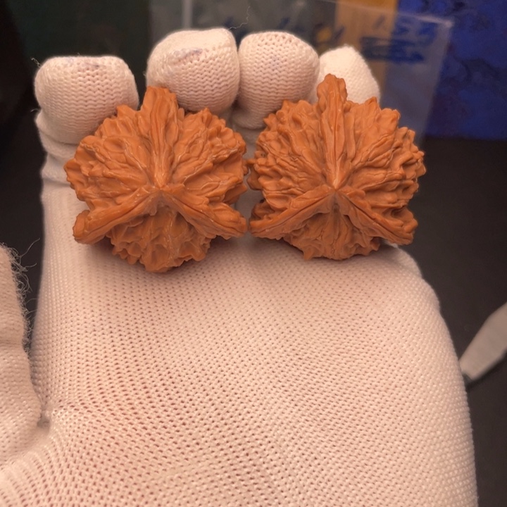 文玩核桃吊坠盘山