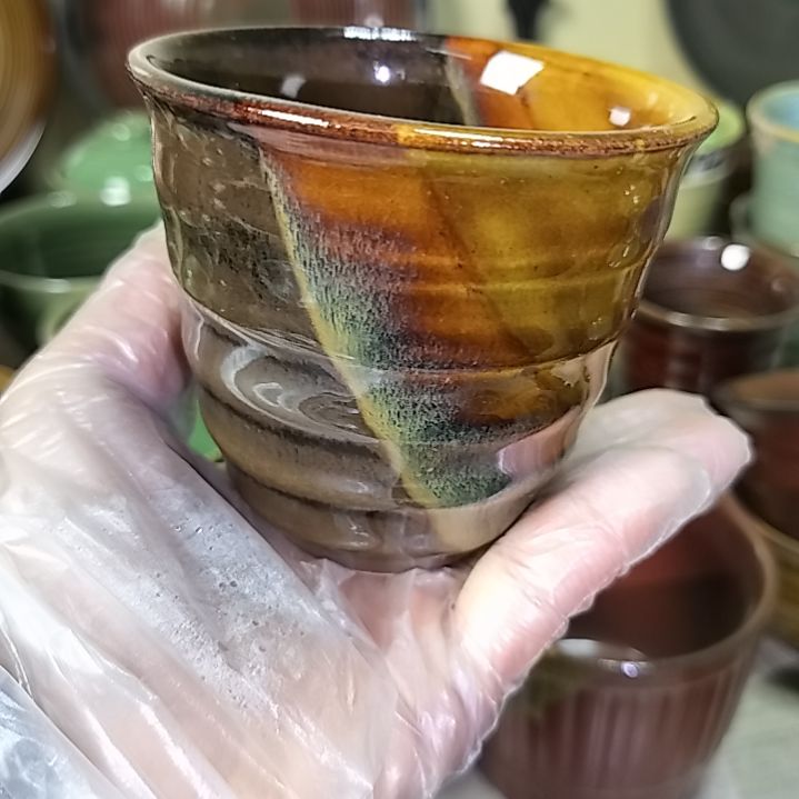 盘瓷片陶瓷杯盘壶碗都有