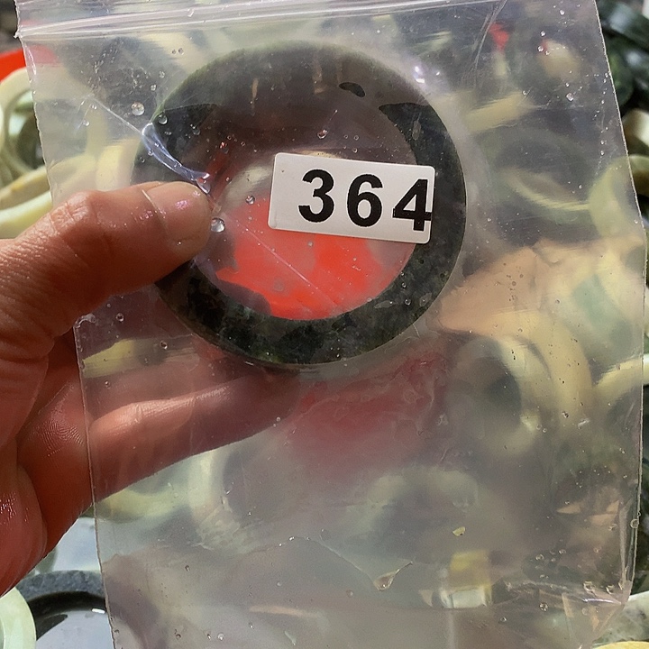 蛇纹石玉原未镶嵌