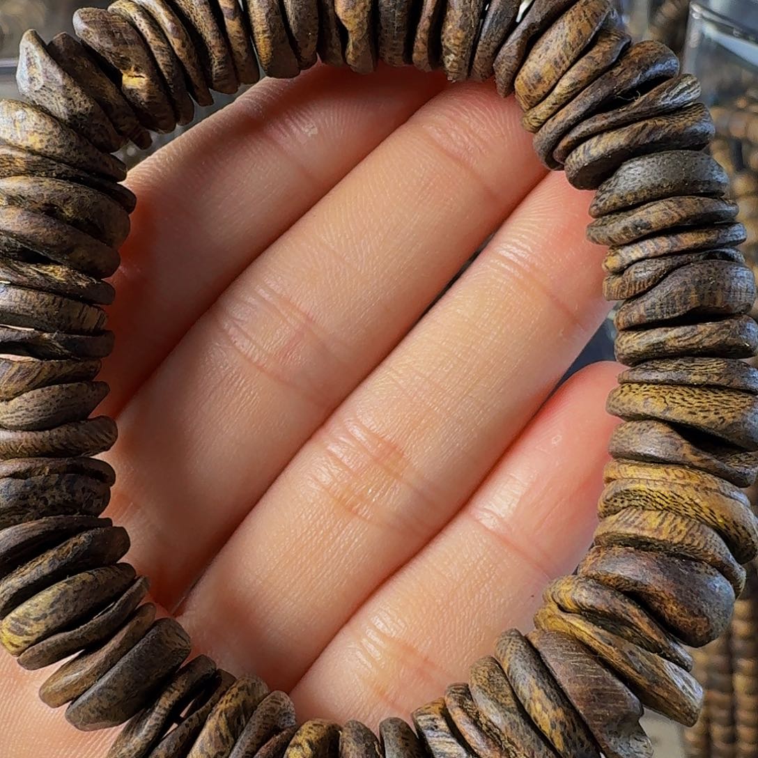 沉香手串牛肉干16克