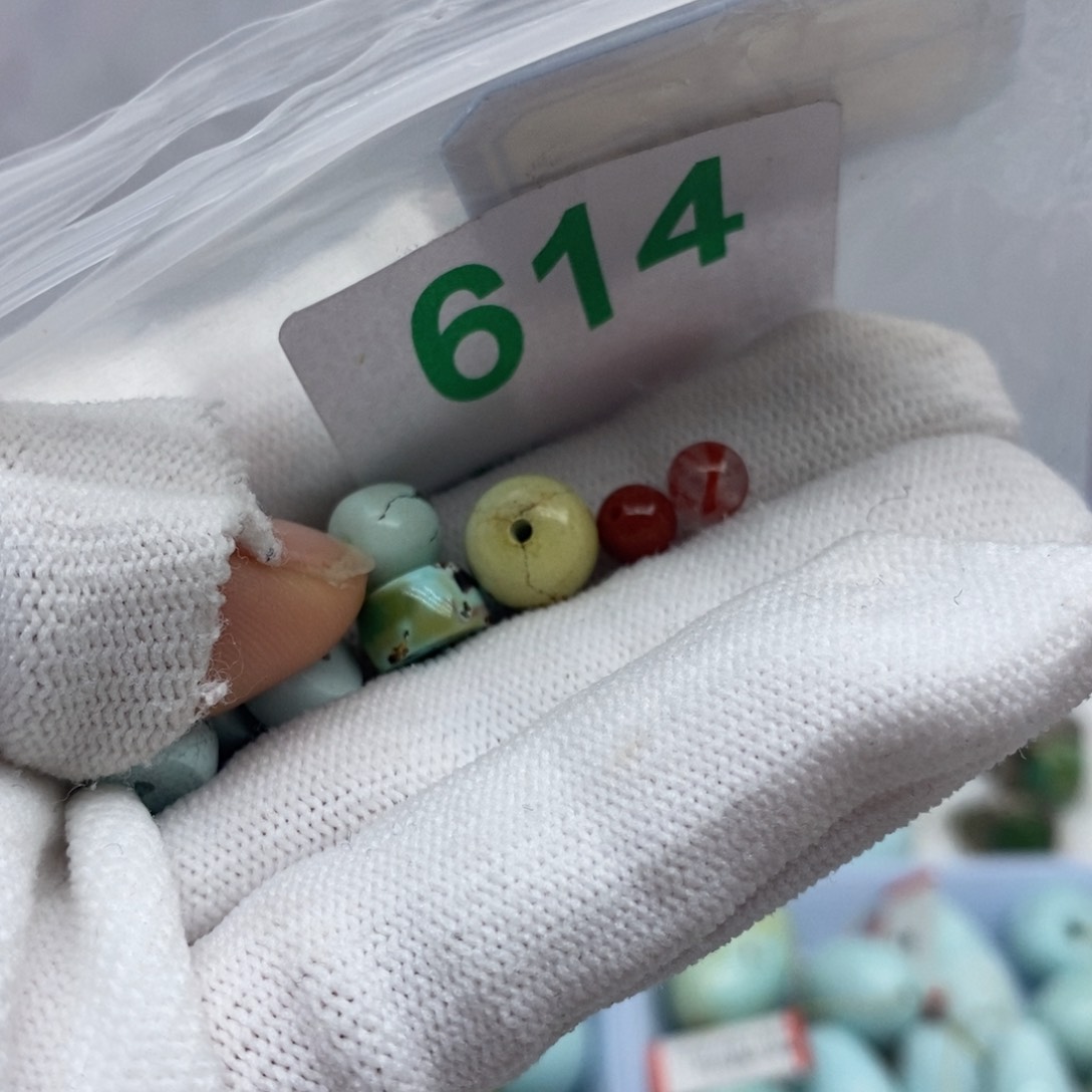 未镶嵌南红玛瑙珠宝奇石木*?