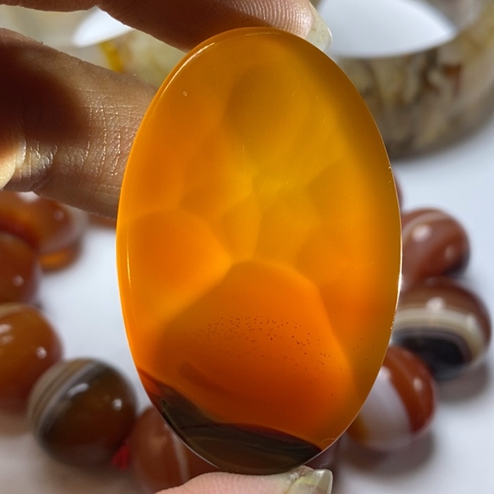 玛瑙/玉髓颈饰未镶嵌