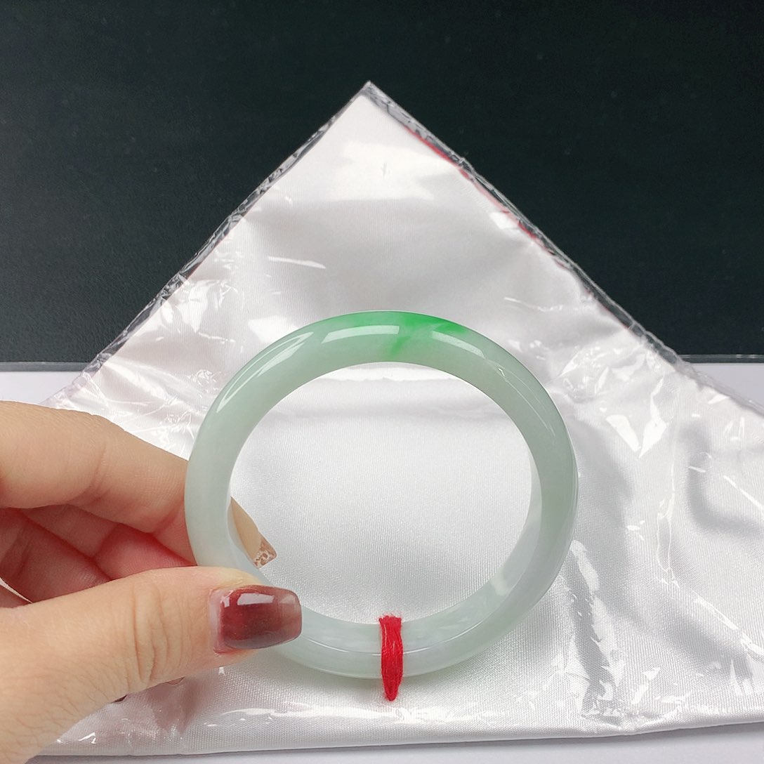 翡翠手镯未镶嵌翡翠248