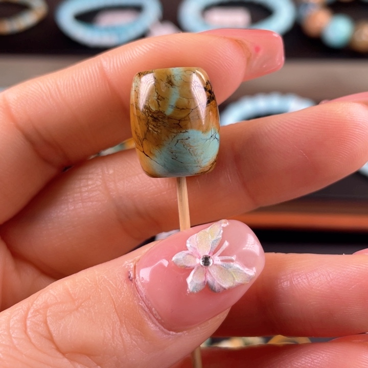 绿松石珠宝奇石足铂镶嵌