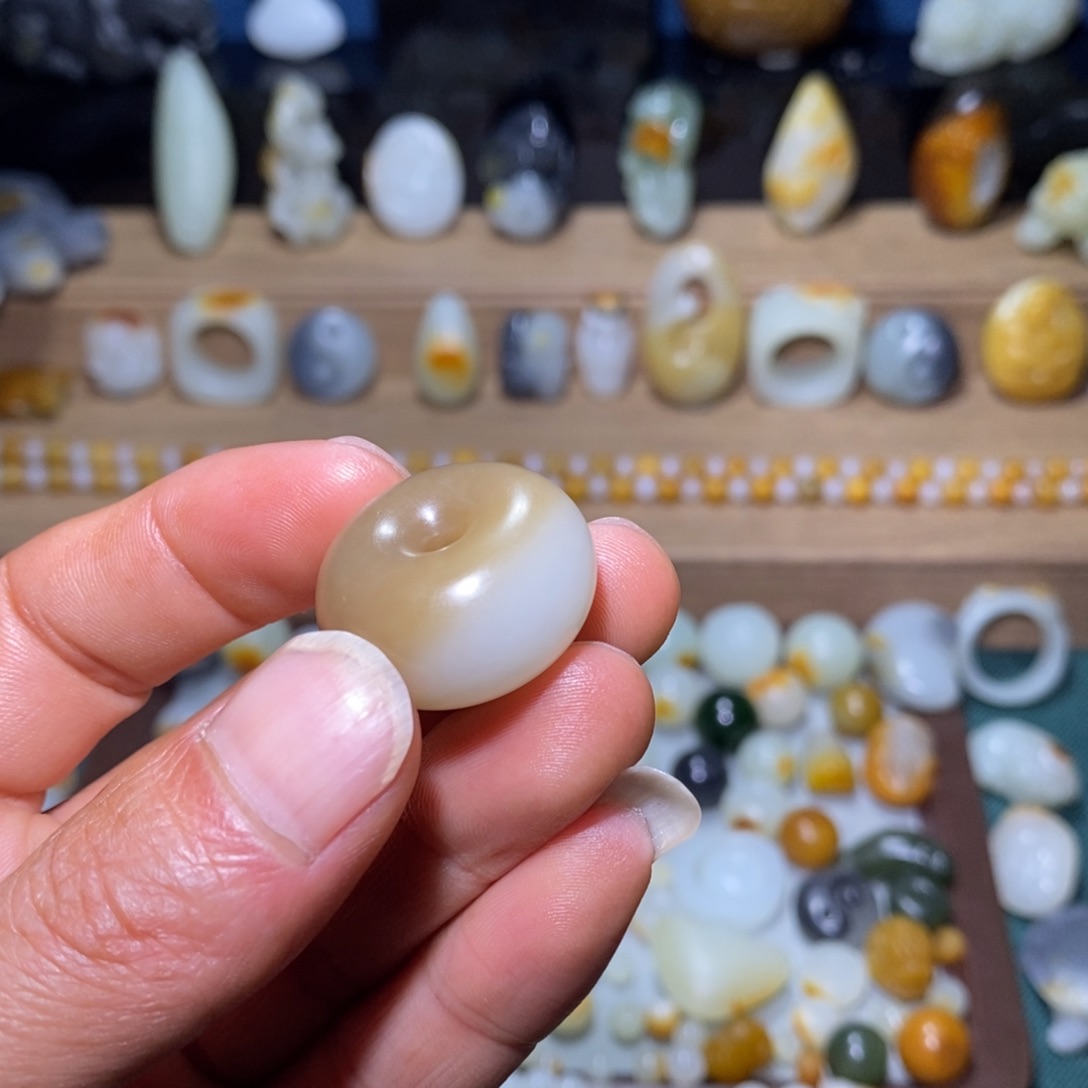 和田玉吊坠(不含链)未镶嵌