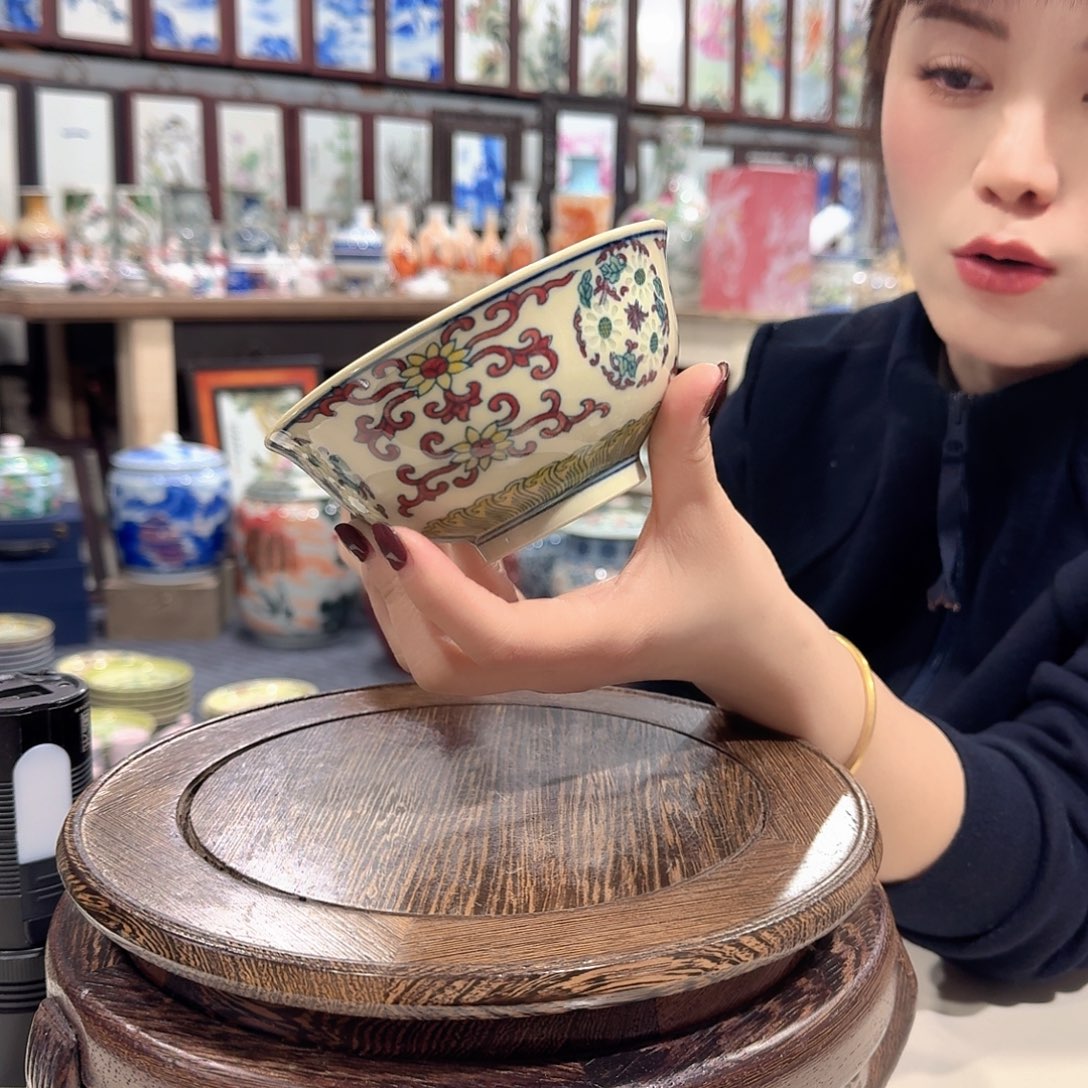 摆件瓷//////景德镇陶瓷瓷器。