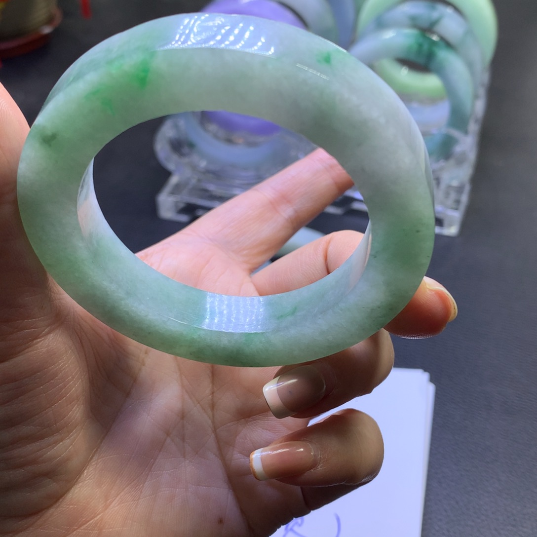 未镶嵌翡翠定制翡翠