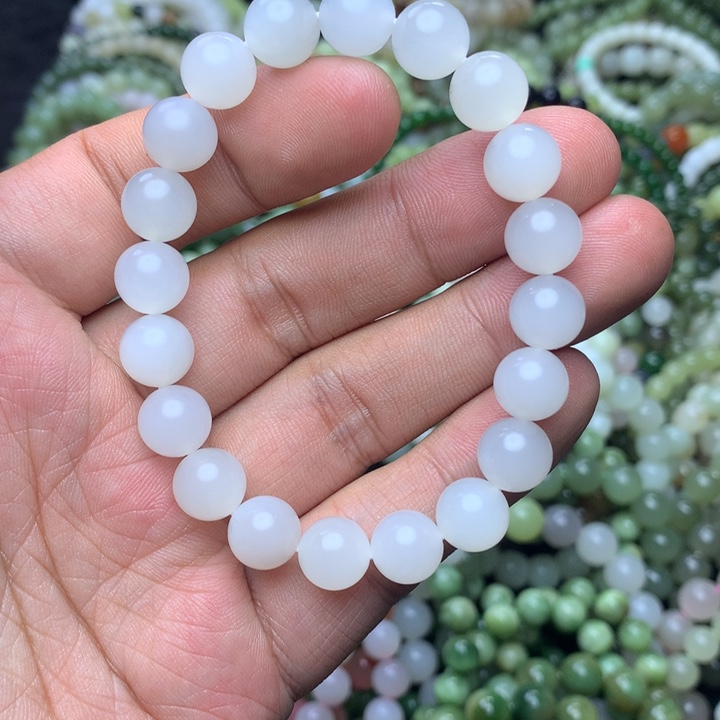 和田玉未镶嵌手串