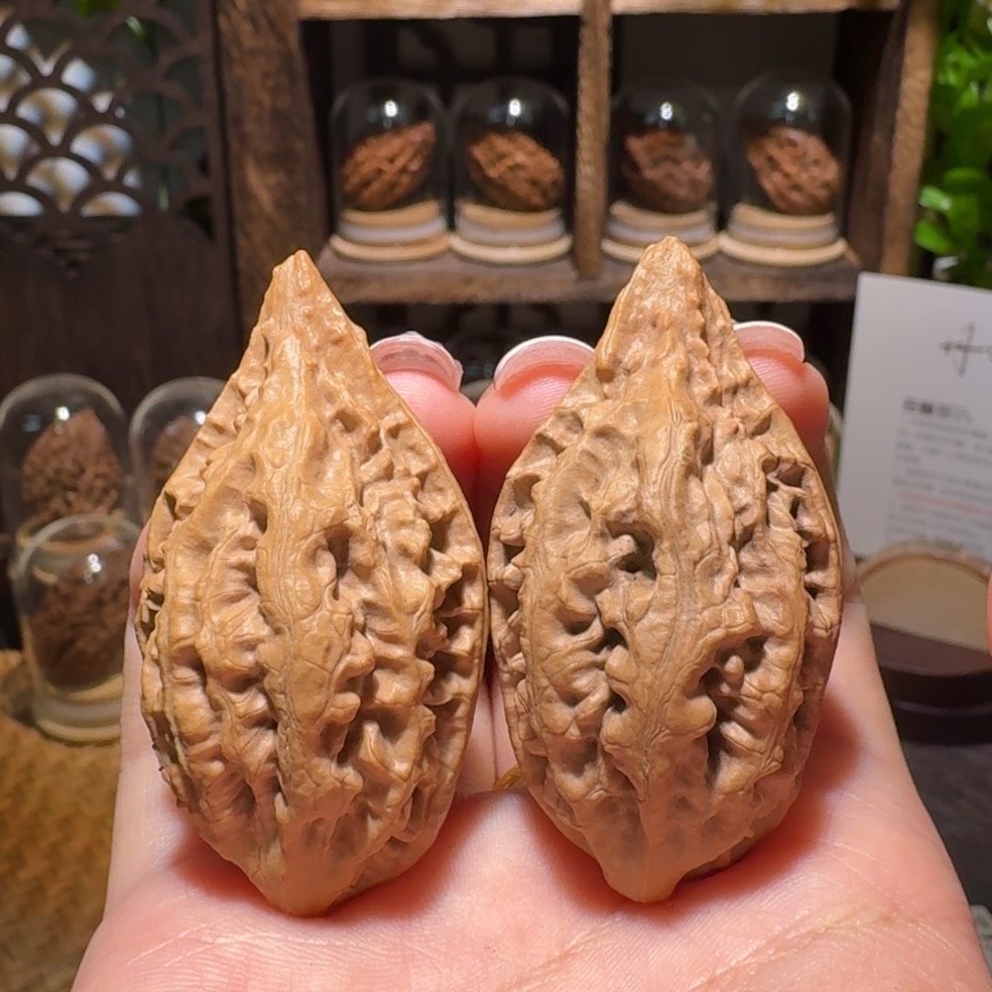 把件文玩核桃鸭嘴兽
