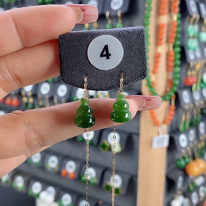 和田玉耳饰18K金镶嵌