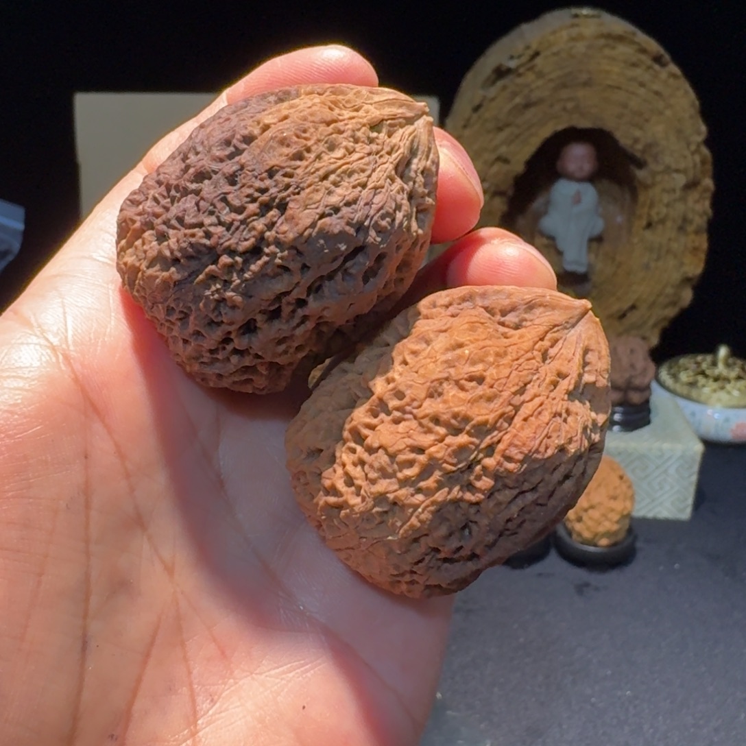 文玩核桃把件云南铁核桃18