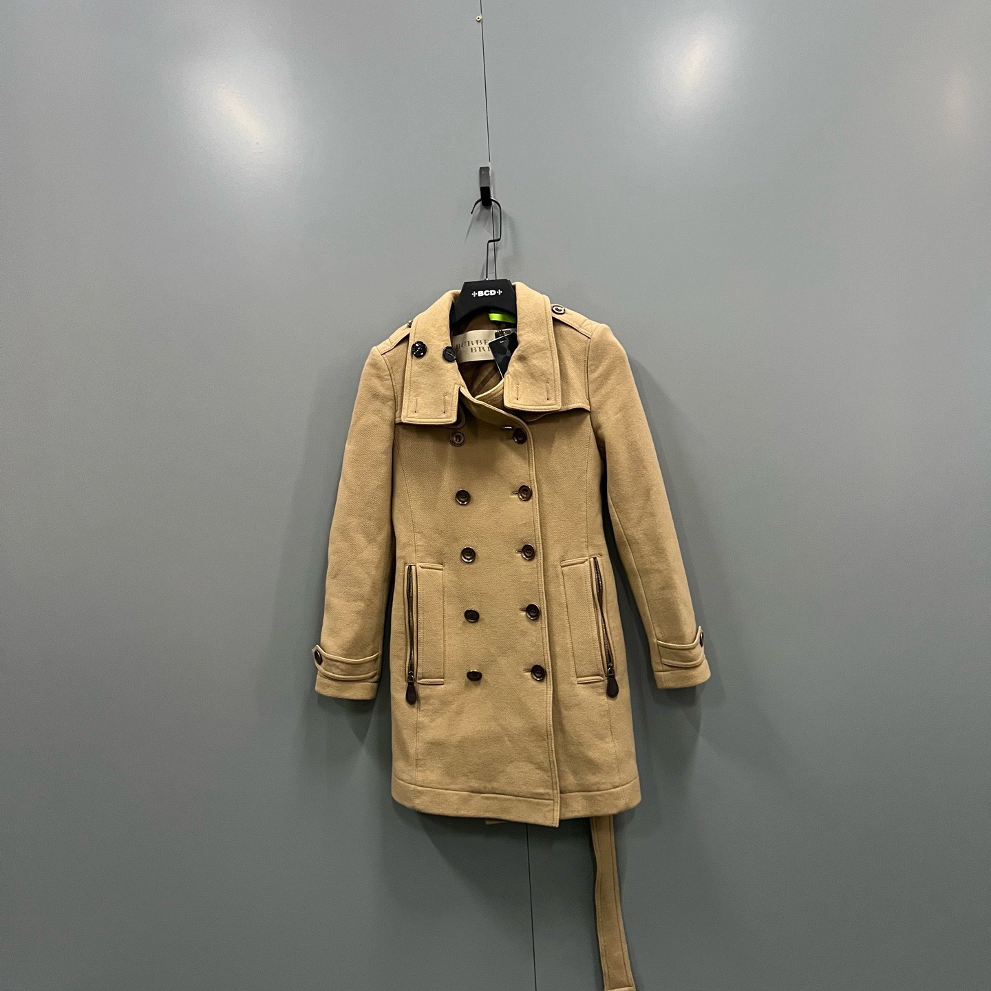 99新 BURBERRY/博柏利 tt 卡其色双排扣大衣 38码/608121