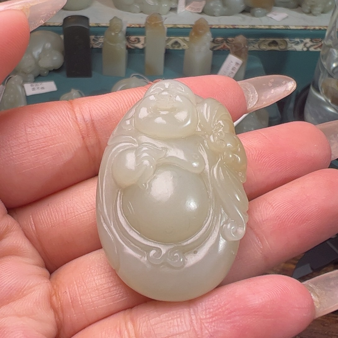 和田玉（糖玉）未镶嵌颈饰