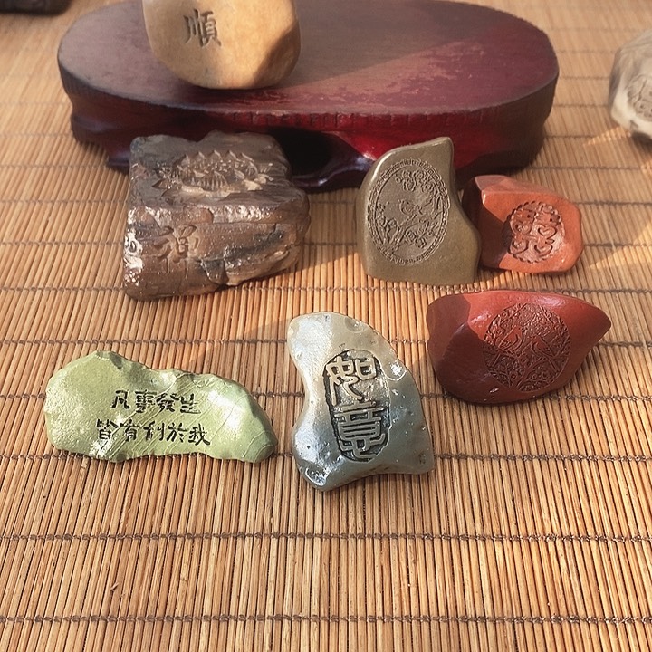 好***饭原石雕刻工艺品手把摆件