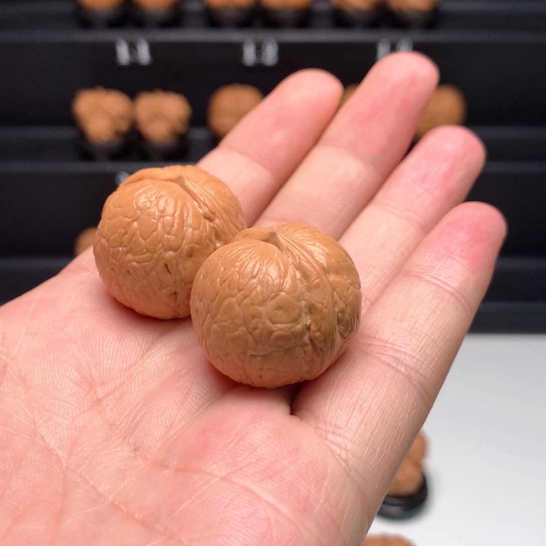 把件文玩核桃玄*蛇皮球