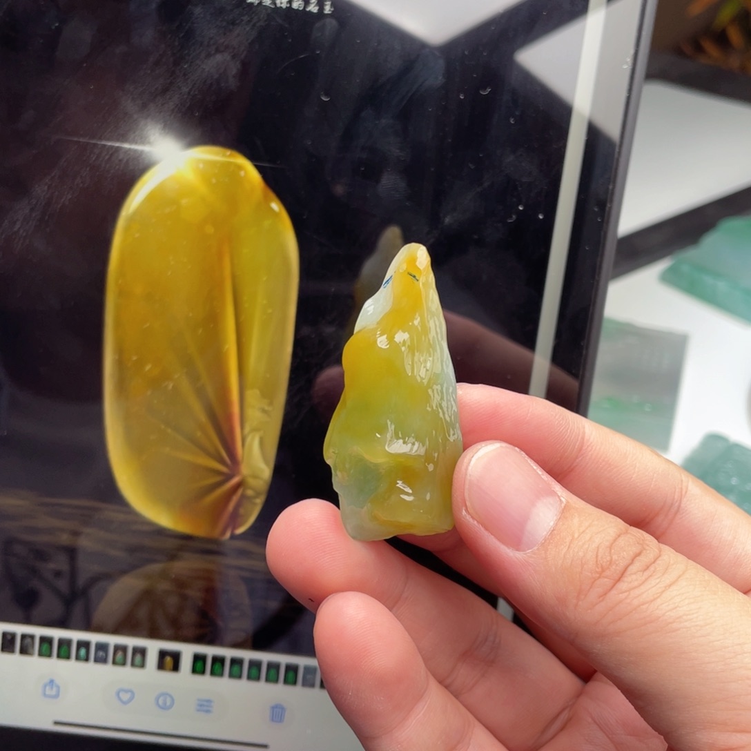 定制翡翠未镶嵌包工