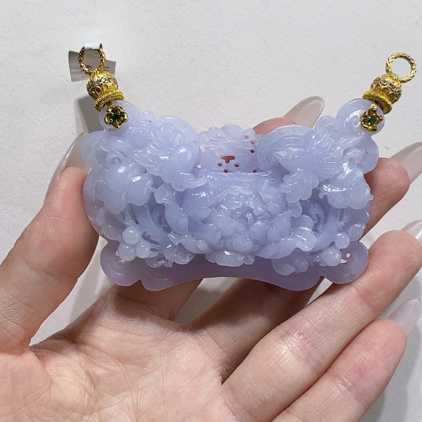 【闪购商品】翡翠未镶嵌颈饰