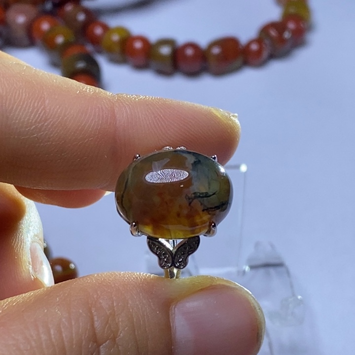 玛瑙/玉髓颈饰未镶嵌