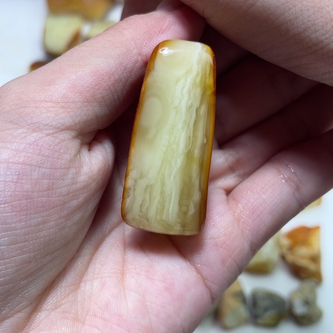 定制琥珀天然原矿