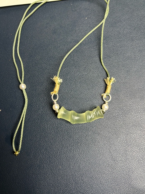 天然岫玉精美竹节