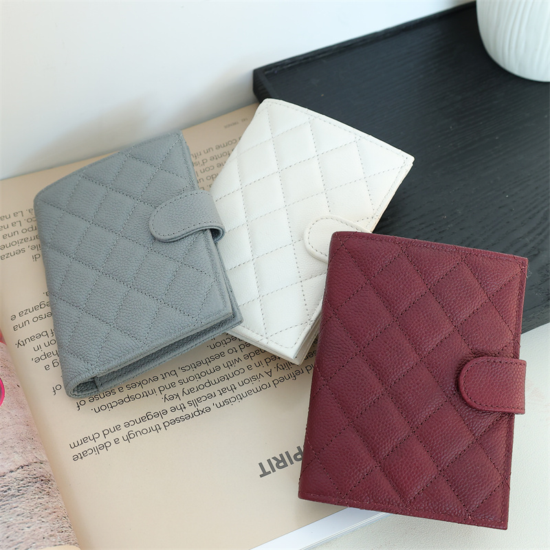 护照夹 里外鱼子酱 菱格护照钱夹多卡位 时尚精致皮卡包随身便携
