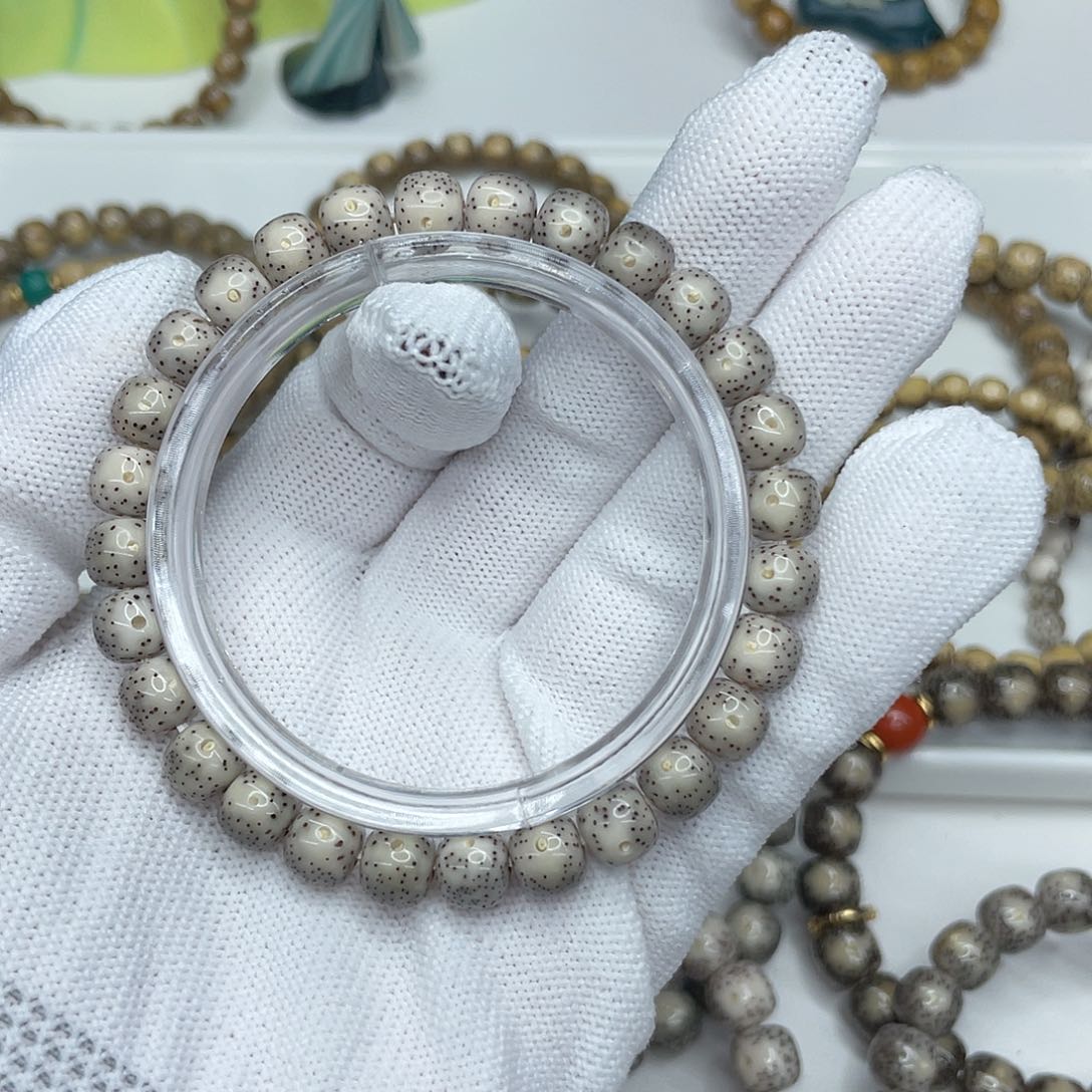 星月菩提手串是***?10。8/7糯冰冰晶果冻