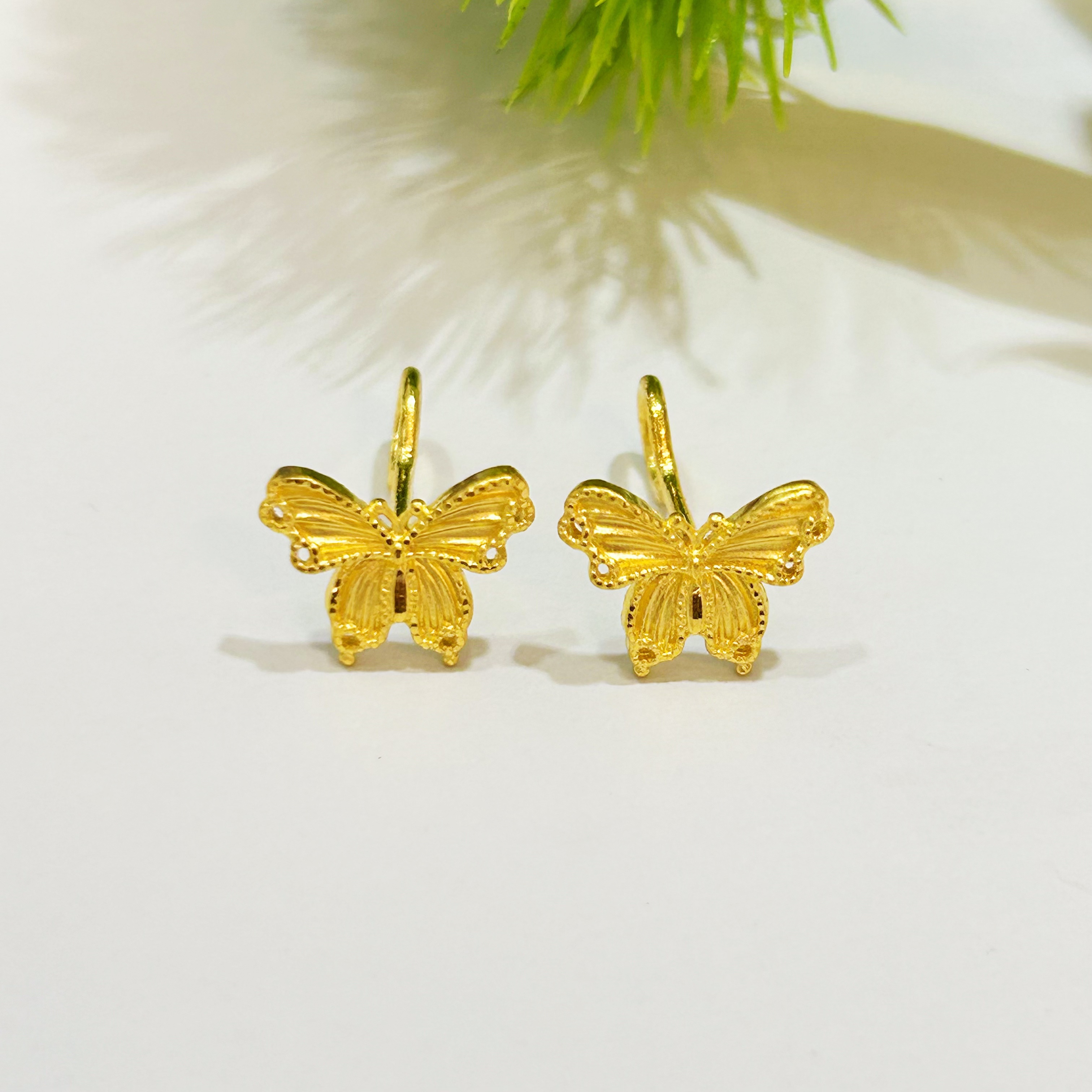 【富远黄金】足金蝴蝶弯针耳钉FYHR01010839