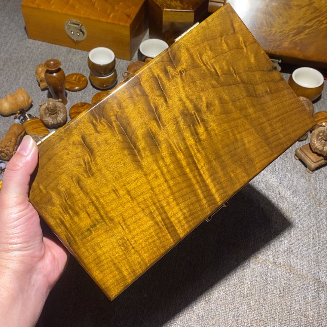 C***鱼金丝楠金丝楠木金丝楠木