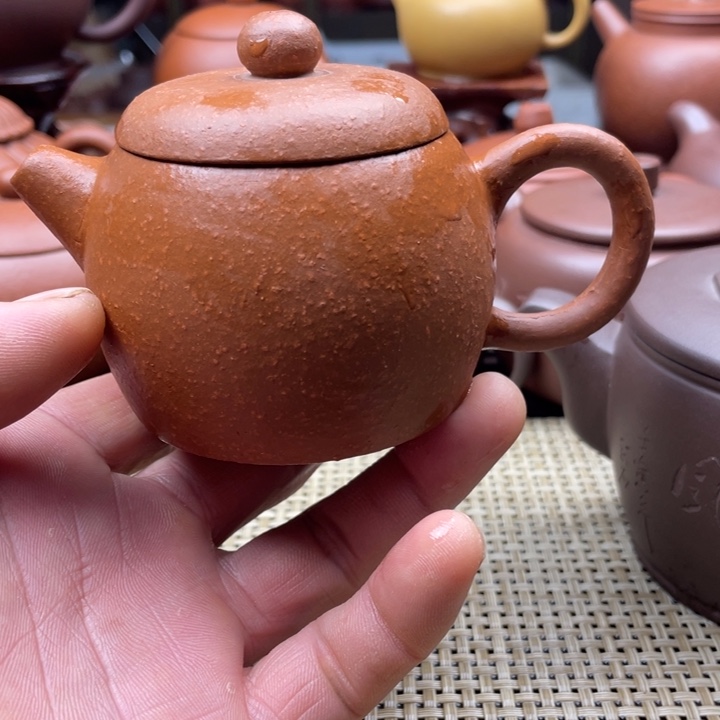 紫砂茶壶平*心朱泥大口壶手工制作